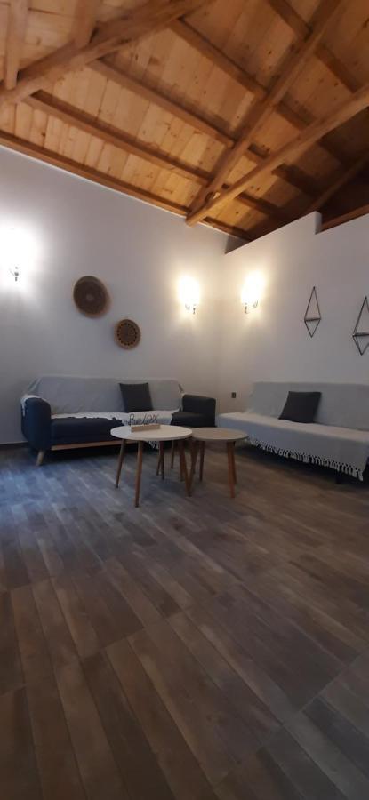 Central Apartment 파티티리 외부 사진